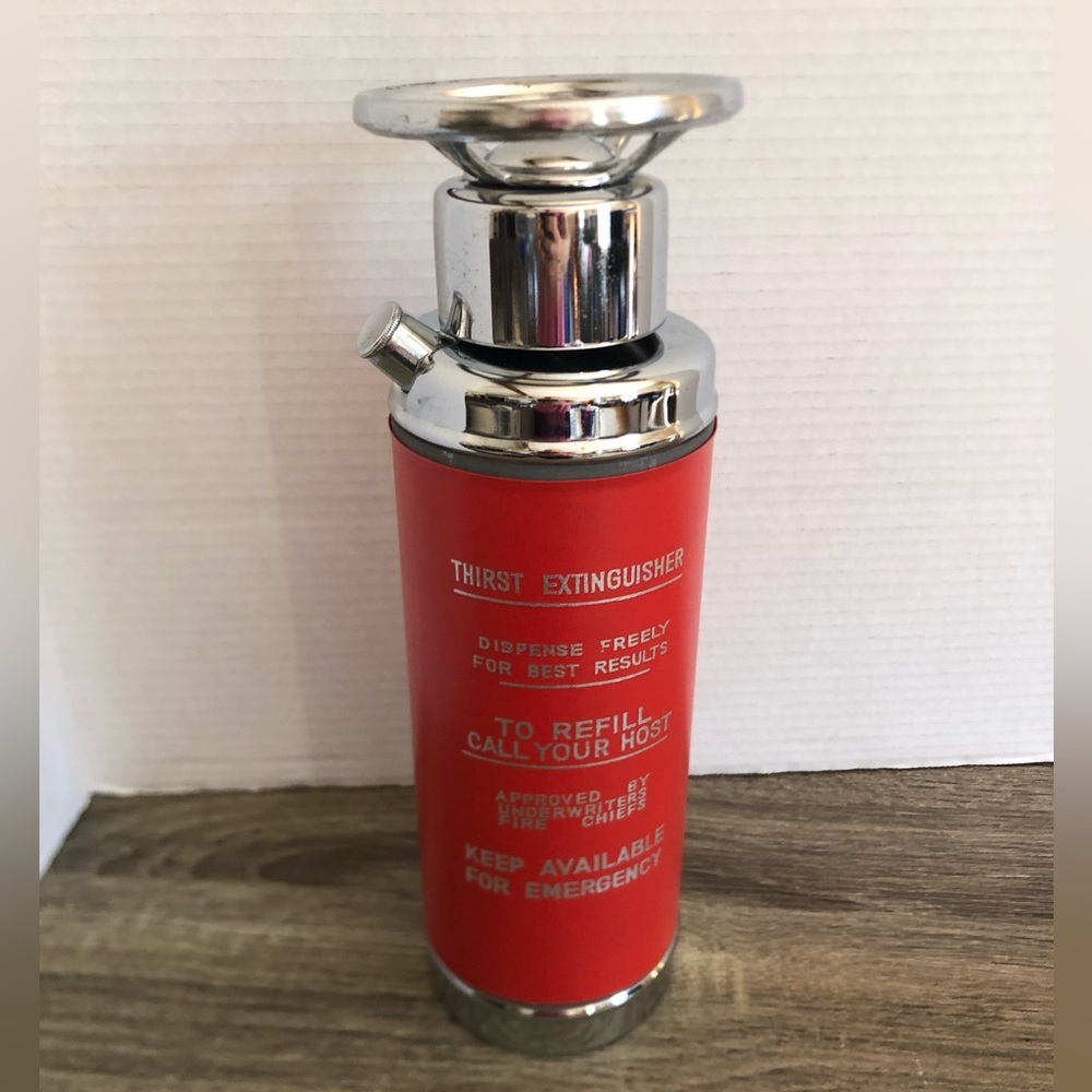 Vtg Thirst Extinguisher Musical Decanter